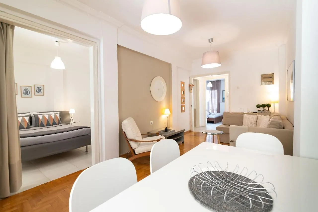 F & B Collection - 2 Bedroom Flat Thessaloniki Greece