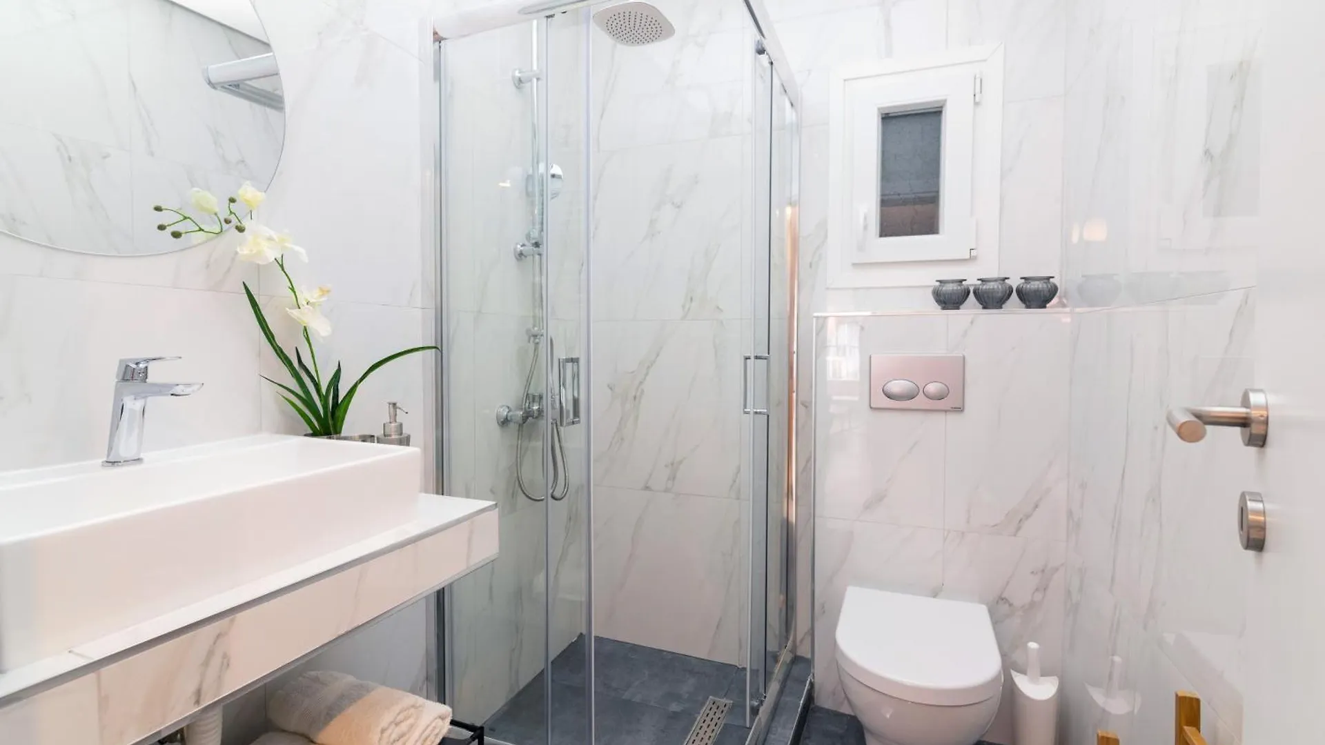 Apartment F & B Collection - 2 Bedroom Flat Thessaloniki